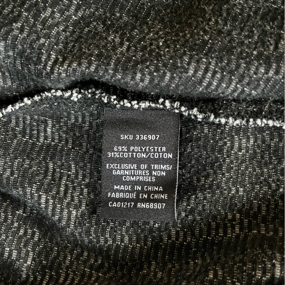 Le Chateau Long Sleeve Patterned Blazer with Belt Small - Picture 10 of 11